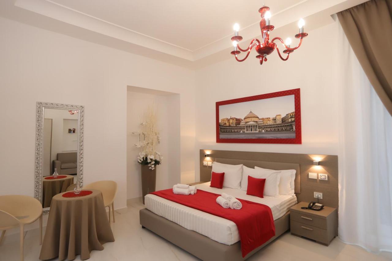 Mecla Suites Неаполь Экстерьер фото