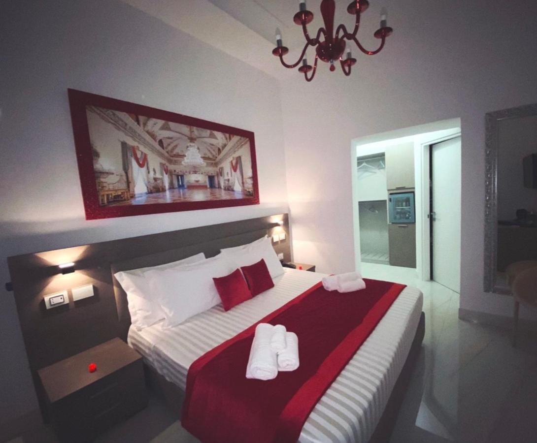 Mecla Suites Неаполь Экстерьер фото