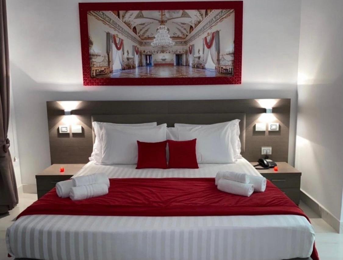 Mecla Suites Неаполь Экстерьер фото