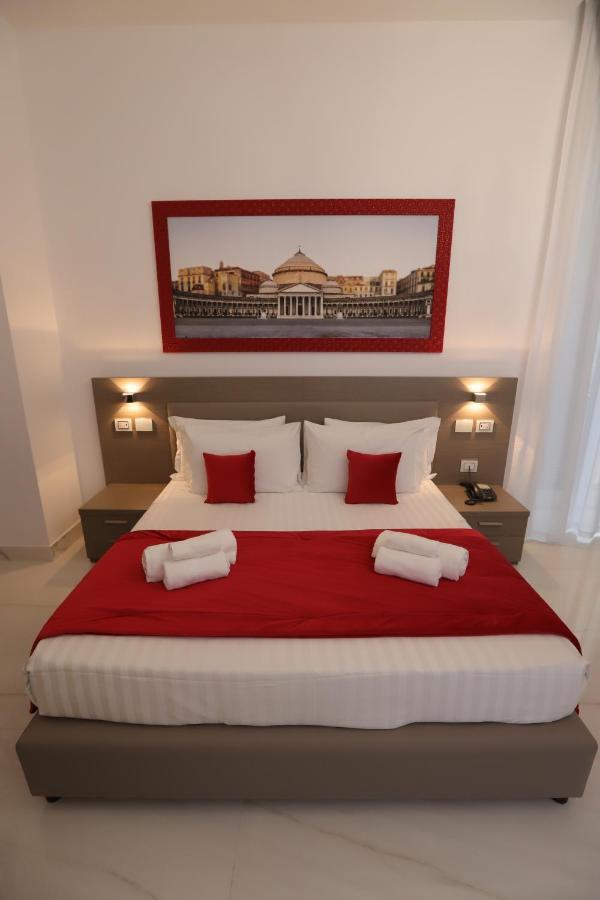 Mecla Suites Неаполь Экстерьер фото